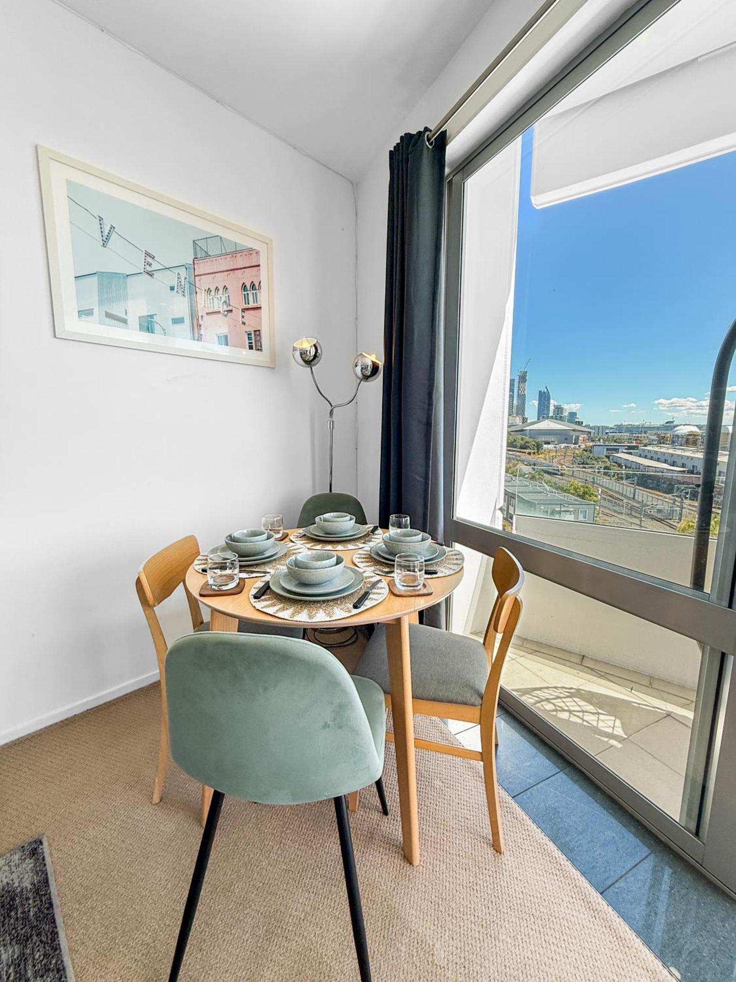 Le Mirage- Stylish, Central Apartment With Pools, Sauna, More Auckland Exterior photo